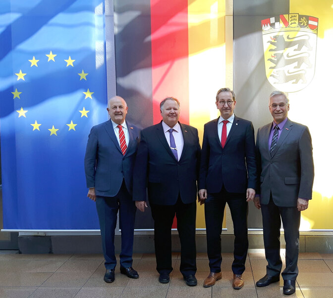 Fachverbandsvertreter auf Delegationsreise in Brüssel